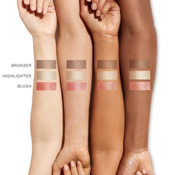 FARMASi Midnight Touch Liquid Blush - Picture 2 of 4